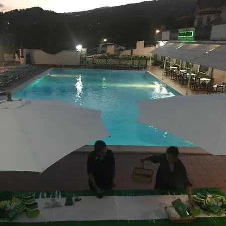 Aparthotel Rifugio Del Cavaliere