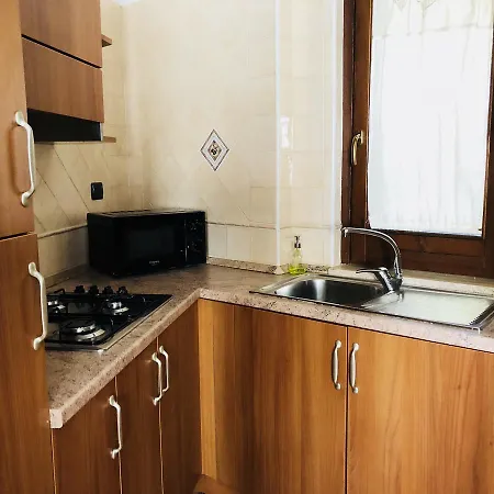 Rifugio Del Cavaliere מלון דירות 3*